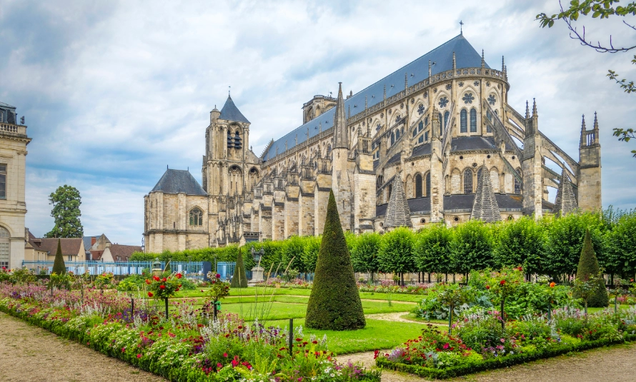 Bourges